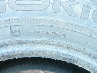 1920 X 1440 707.9 Kb 1920 X 1440 705.0 Kb 275/60 R17 Nokian Hakkapeliita 2 .   