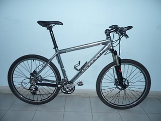 1728 X 1296 480.3 Kb 1728 X 1296 621.6 Kb   FORMAT 26' () .  19'