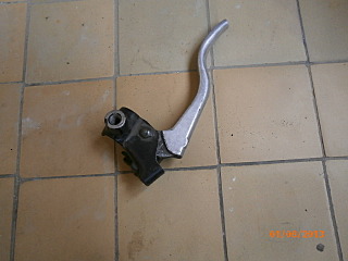 640 X 480 146.9 Kb 640 X 480 146.9 Kb 640 X 480 145.4 Kb   XJR400  