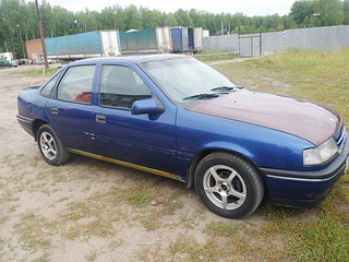 1024 X 768 316.1 Kb Opel Vectra 1993 .