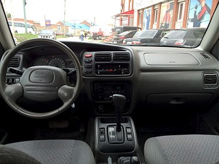1920 X 1440 638.9 Kb 1920 X 1440 620.6 Kb Chevrolet Tracker 2000 г.