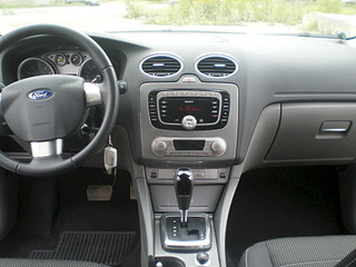 1920 X 1440 680.3 Kb Ford Focus 2 черный хетчбэк 2011 г.