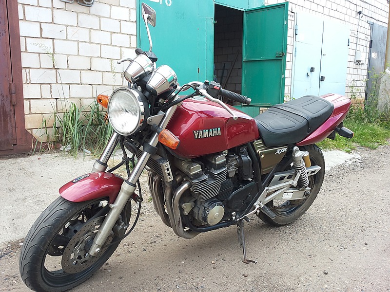 1920 X 1440 795.7 Kb Yamaha XJR 400