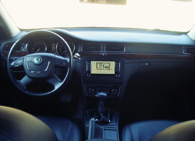 800 x 579 598 X 800 176.9 Kb 800 x 598 800 x 598 800 x 598 Skoda Superb 2012 .