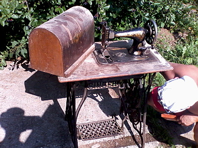 1600 X 1200 415.3 Kb 1600 X 1200 365.3 Kb  