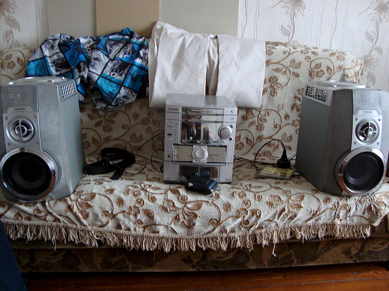 1920 X 1440 954.7 Kb  