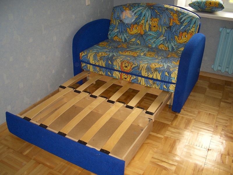 1280 X 960 641.8 Kb 1280 X 960 640.1 Kb   -   , /, 2000 , 