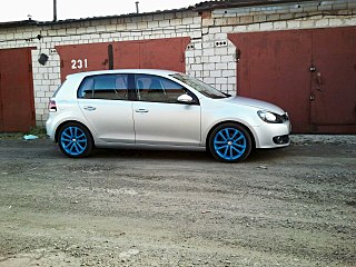 1280 X 960 325.2 Kb 215/45/17 Replica VW + Dunlop Sport 9000