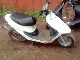 604 X 453 50.7 Kb Honda Dio Af-35 . 14000..!