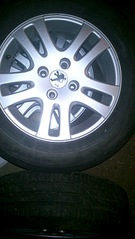 1836 X 3264 296.8 Kb  .15  + 