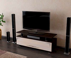 816 X 663 115.5 Kb 832 X 666 113.9 Kb 945 X 704 88.0 Kb  .    .