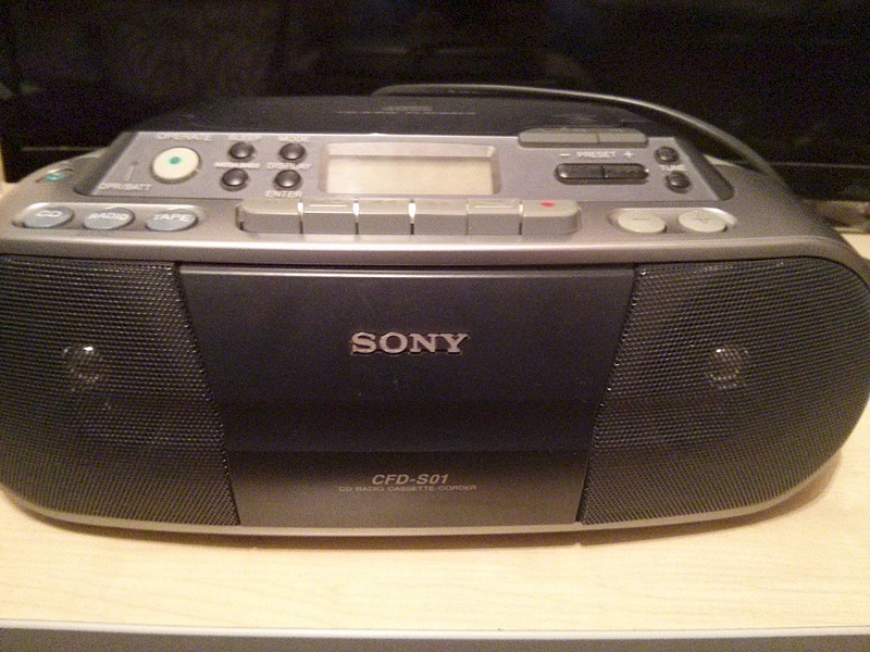 1920 X 1440 965.2 Kb cd//radio 