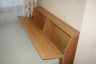 319 x 214   2-  \   .