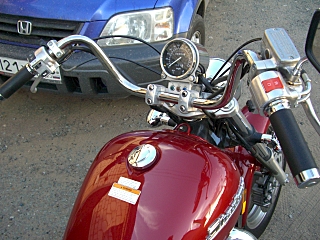 640 X 480 323.6 Kb 900 X 675 247.8 Kb 900 X 675 247.0 Kb  honda shadow spirit vt1100c 2002