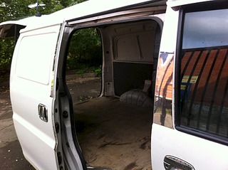 1920 X 1434 537.9 Kb Hyundai Starex 2006 г.