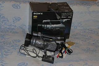 1920 X 1280 727.0 Kb  / Sony FX7E