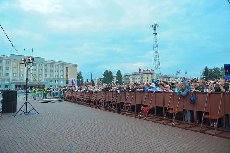1099 X 734 312.6 Kb 1100 X 734 336.5 Kb 1100 X 734 366.0 Kb 1100 X 734 349.3 Kb Праздничный концерт ЛЮБЭ на Центральной площади! 4 сентября