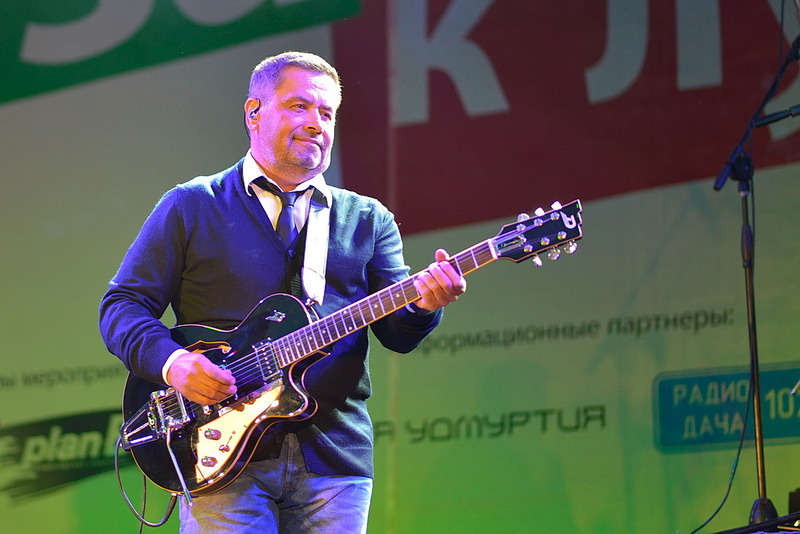 1099 X 734 261.8 Kb 1100 X 734 269.3 Kb 1100 X 734 258.0 Kb 1100 X 734 366.1 Kb 1099 X 734 292.2 Kb Праздничный концерт ЛЮБЭ на Центральной площади! 4 сентября