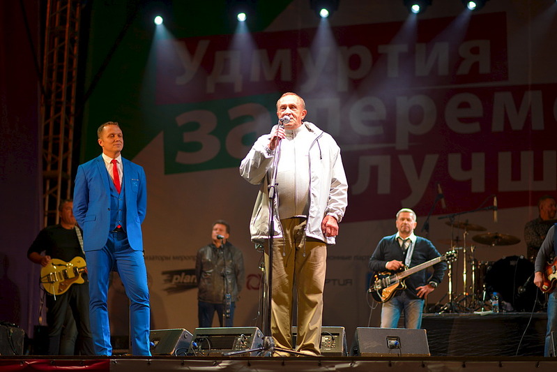 1100 X 734 242.7 Kb 1100 X 734 188.9 Kb Праздничный концерт ЛЮБЭ на Центральной площади! 4 сентября