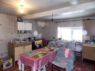 1024 X 768 285.9 Kb 1024 X 768 278.3 Kb Продам дом 2-ух кирпич, с.Новая Чернушка, 93/50 кв.м, уч. 35 соток