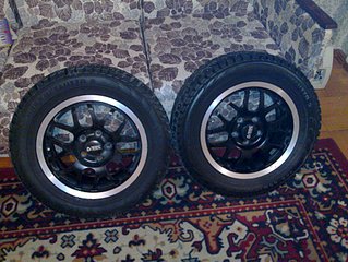 1920 X 1442 534.1 Kb Продам 2 покрышки шип Хаку 5 185/65 r14 финская (ФОТО)