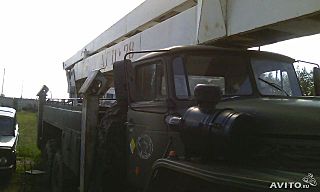 640 X 384 27.3 Kb Автовышка Урал АГП-28 вездеход