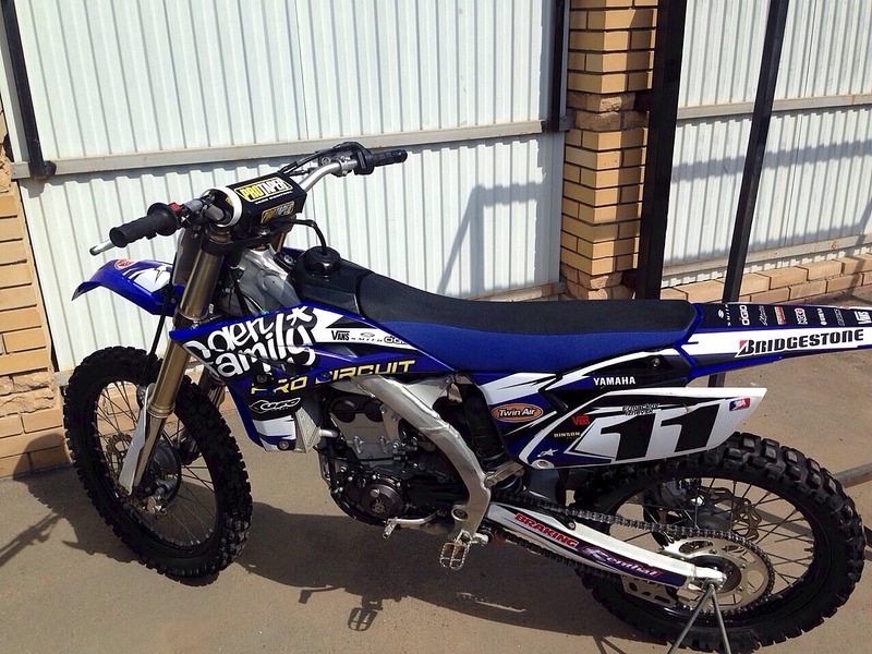 1280 X 960 358.7 Kb 1920 X 1440 972.1 Kb  Yamaha YZ 250