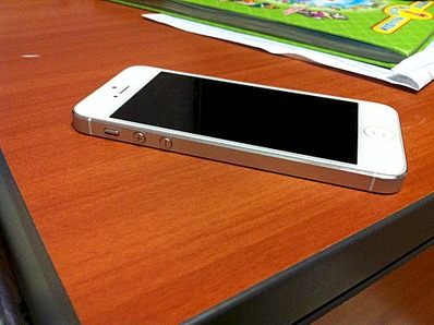 1920 X 1434 856.3 Kb Продам iphone 5 белый 32гига