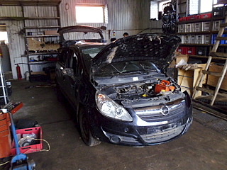 640 X 480 136.3 Kb 640 X 480 133.9 Kb   Opel Corsa 5D( )