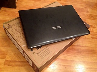 1920 X 1440 648.8 Kb 1920 X 1440 586.5 Kb ������ Asus f401u 2� ������� 2���� 320����� 14" ���� 7500