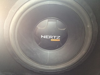 320 x 240 1920 X 1440 446.0 Kb   Hertz ES 380   Kicx KAR-49