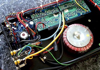 800 X 560 189.6 Kb 798 X 1110 237.1 Kb      