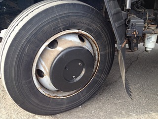 1920 X 1440 751.7 Kb ISUZU 5  6, 3    2    . .