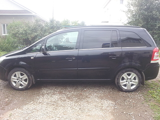 1920 X 1440 260.1 Kb 1920 X 1440 737.6 Kb Opel Zafira 2011 .