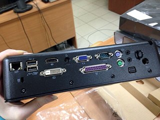 960 X 720 132.4 Kb  HP Docking Station 90W     