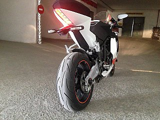 640 X 480  91.7 Kb 480 X 640  84.5 Kb 640 X 480 103.8 Kb KTM rc8 2010