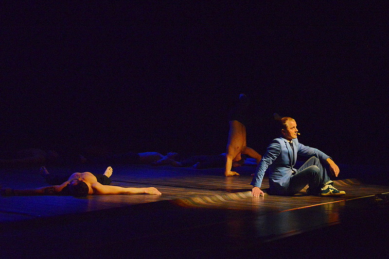 1099 X 734 233.3 Kb 3  -   