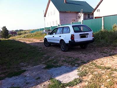 1600 X 1195 830.5 Kb 1600 X 1195 696.6 Kb Toyota Corolla 1992 .