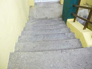 1920 X 1440 501.9 Kb Требуется ремонт лестницы