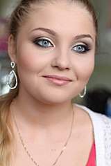 667 X 1000 49.3 Kb 667 X 1000 70.6 Kb 720 X 960 135.6 Kb  make up ()- 