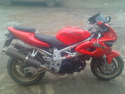 1920 X 1440 548.2 Kb 1920 X 1440 617.1 Kb 1920 X 1440 716.4 Kb  Suzuki TL 1000 S