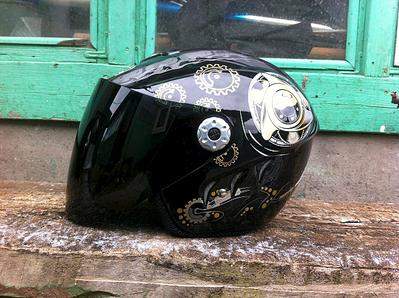 1296 X 968 261.9 Kb 1296 X 968 260.5 Kb Продам 3 шлема