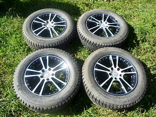 1920 X 1440 542.8 Kb      215/65/16