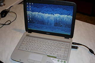 1920 X 1280 524.9 Kb   14'', Acer 4315, RoverBook B412.