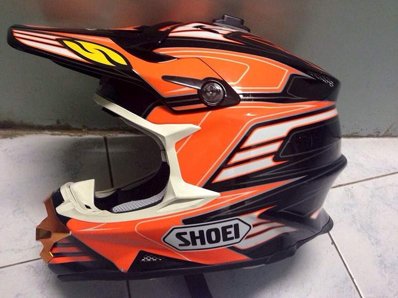 1280 X 960 268.7 Kb Shoei wf- x