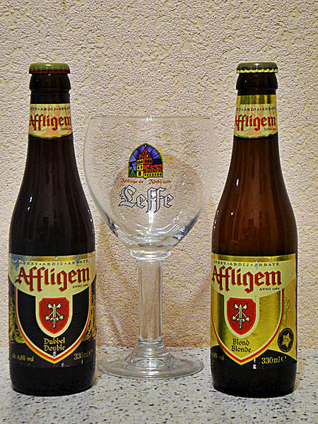 600 X 800 274.7 Kb (18+)   .    -  'Izh-beer'