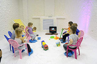 800 X 532 234.4 Kb 734 X 979 348.3 Kb 800 X 533 431.4 Kb 850 X 567 441.1 Kb     