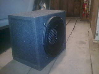 1920 X 1440 246.3 Kb   JBL 12"