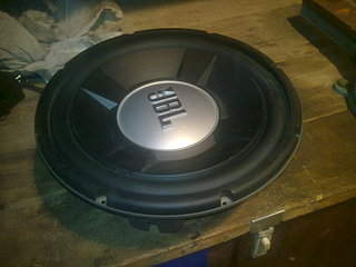 1920 X 1440 322.0 Kb 1920 X 1440 331.6 Kb 1920 X 1440 246.3 Kb   JBL 12"