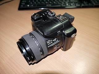 800 X 600 118.5 Kb 800 X 600 120.9 Kb 800 X 600 105.6 Kb Продам Panasonic Lumix FZ50